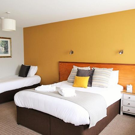 רדרות' Tricky'S Hotel מראה חיצוני תמונה